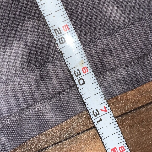 The Mountain Graphic T-Shirt 2013 Black Labrador Dog Puppy Face Tie Dye Large - Picture 5 of 7